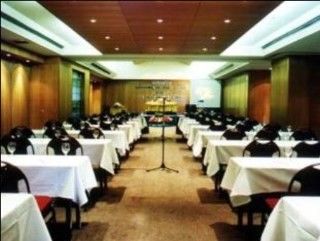 Nakhonratchasima Rachaphruk Grand Hotel מראה חיצוני תמונה